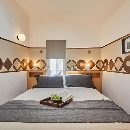 Gairo - 1 A Champs-elysees Παρίσι