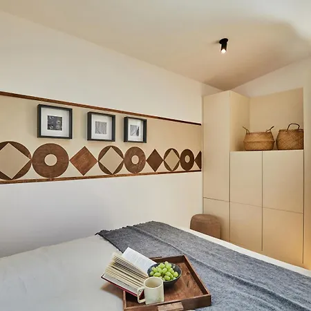 Gairo - 1 A Champs-elysees Διαμέρισμα *