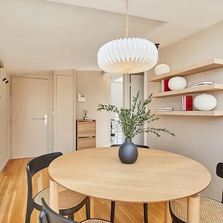 Gairo - 1 A Champs-elysees Διαμέρισμα *