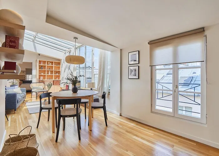 Gairo - 1 à Champs-élysées *