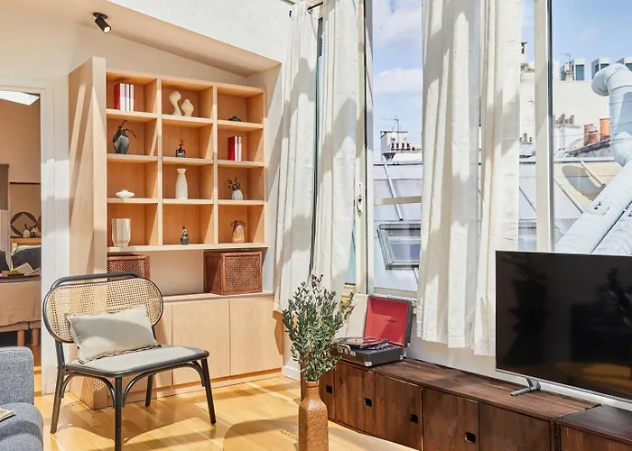 Gairo - 1 à Champs-élysées *