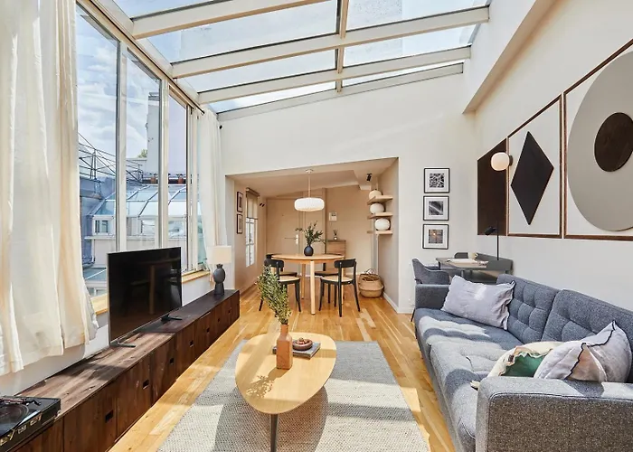 Gairo - 1 à Champs-élysées * Parigi